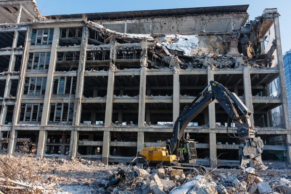 Commercial Building Demolition in Leland